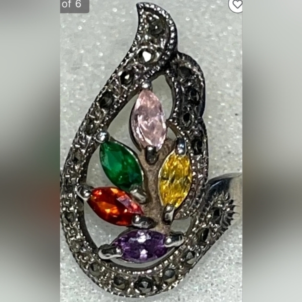 Sterling silver Marcasite ring with various colored stones‎